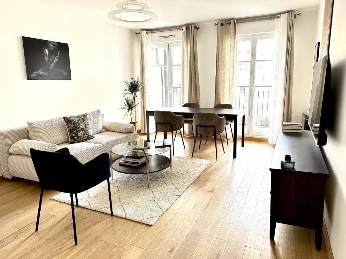 Appartement Pres De Disneyland Paris Bussy-Saint-Georges Bagian luar foto