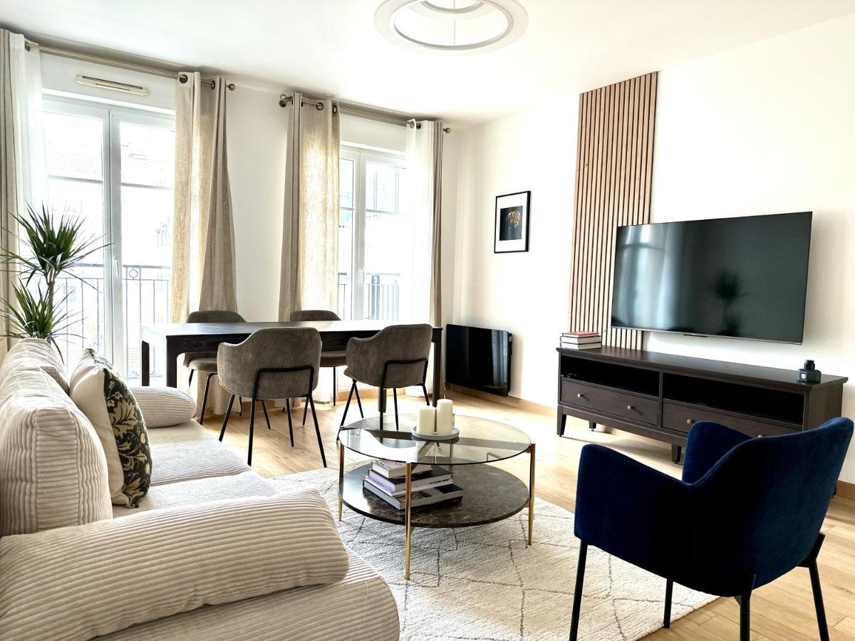Appartement Pres De Disneyland Paris Bussy-Saint-Georges Bagian luar foto